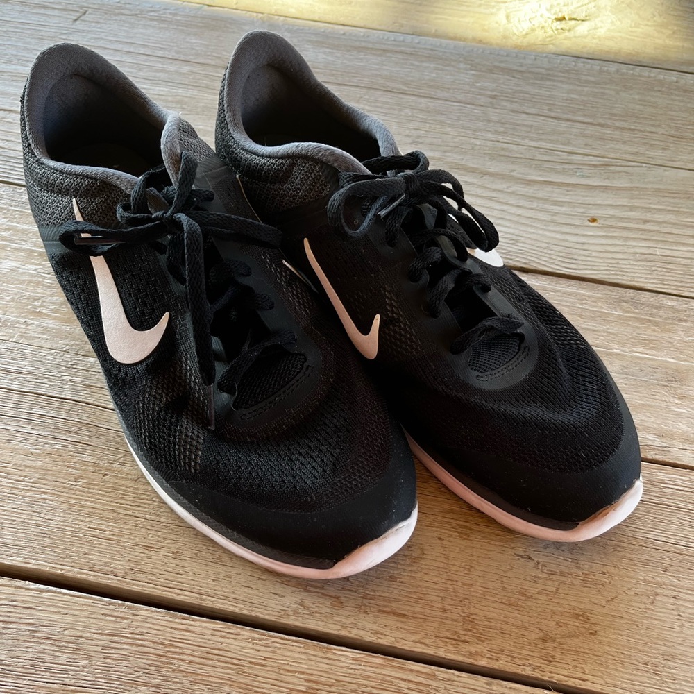 Nike Trainers. Sz11. Excellent condition.